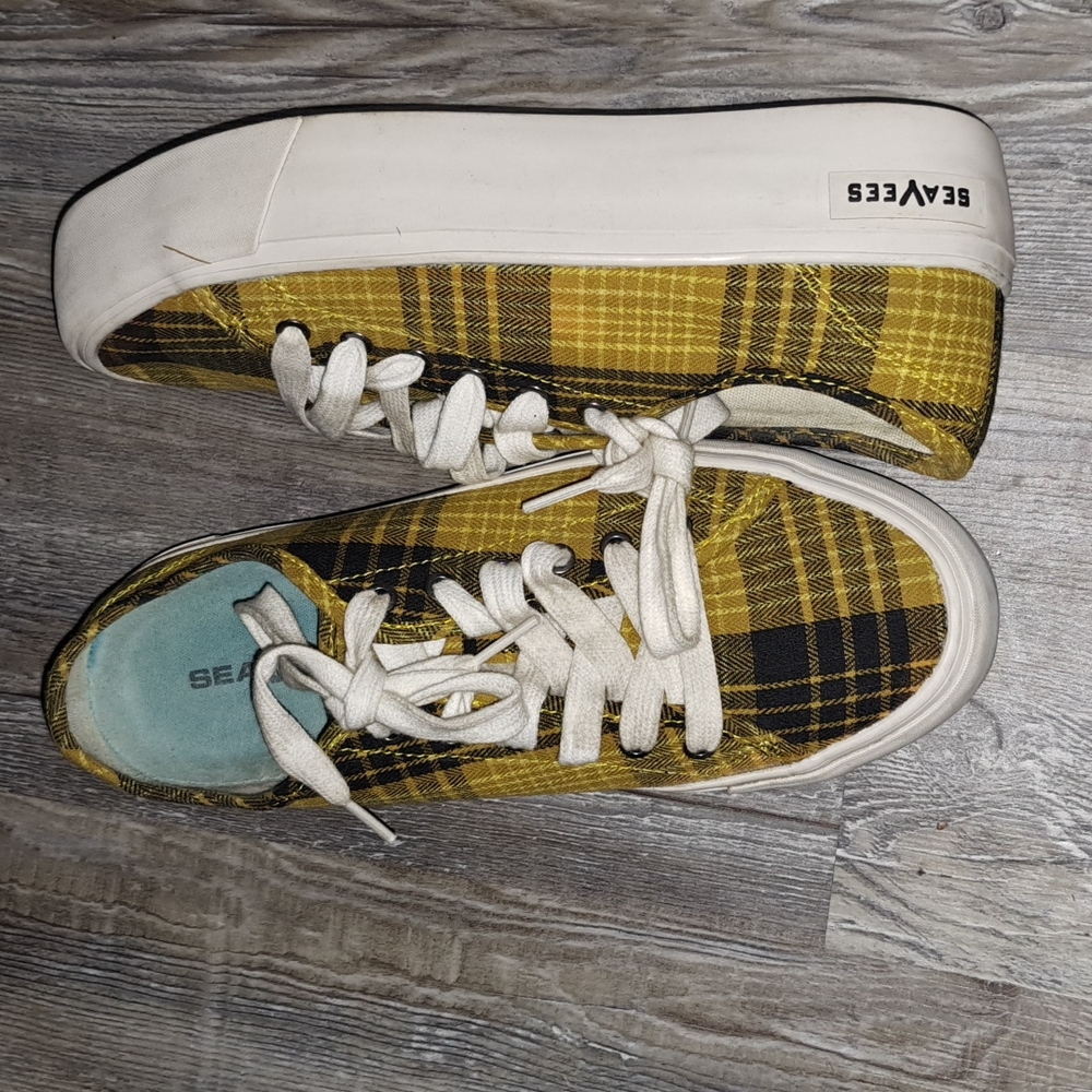 SEAVEES SNEAKERS